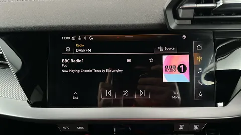 AUDI A3 30 TFSI S Line