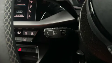 AUDI A3 30 TFSI S Line