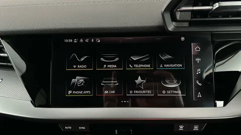 AUDI A3 30 TFSI S Line