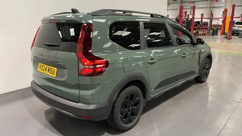 DACIA JOGGER 1.6 HEV Extreme Auto