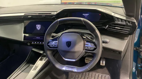 PEUGEOT 408 1.2 PureTech GT EAT8