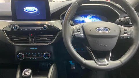 FORD KUGA 1.5 EcoBoost 150 Titanium Edition