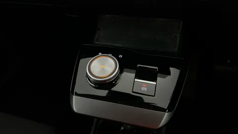 MG MOTOR UK MG4 150kW SE [Nav] EV Long Range 64kWh Auto