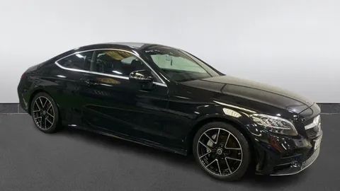 MERCEDES-BENZ C CLASS C200 AMG Line 9G-Tronic