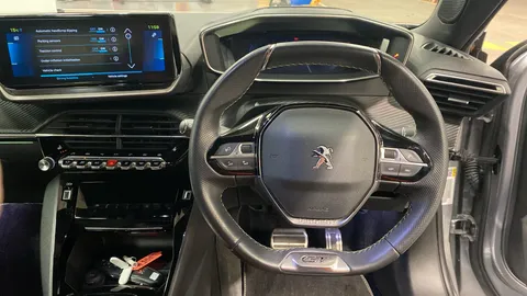 PEUGEOT 2008 100kW GT 50kWh Auto