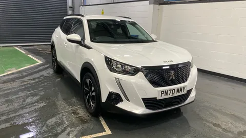 PEUGEOT 2008 1.2 PureTech 130 Allure Premium