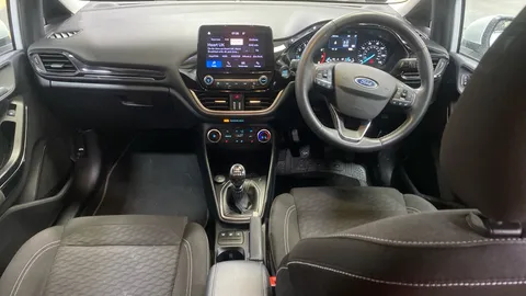 FORD FIESTA 1.0 EcoBoost Hybrid mHEV 125 Titanium