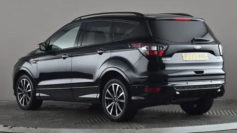 FORD KUGA 2.0 TDCi 180 ST-Line Auto