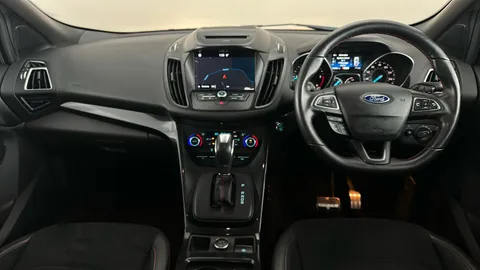 FORD KUGA 2.0 TDCi 180 ST-Line Auto