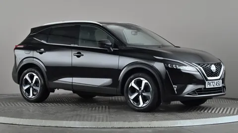 NISSAN QASHQAI 1.3 DiG-T MH 158 N-Connecta Xtronic