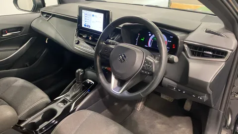 SUZUKI SWACE 1.8 Hybrid Motion CVT