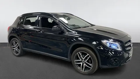 MERCEDES-BENZ GLA GLA 180 Urban Edition Auto