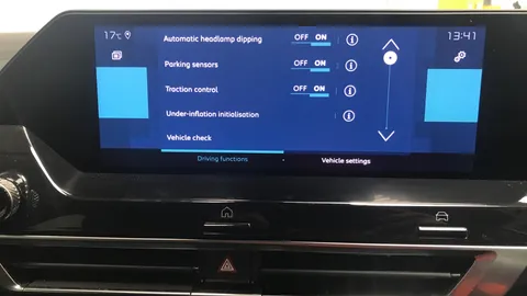 CITROEN C4 100kW Shine Plus 50kWh Auto