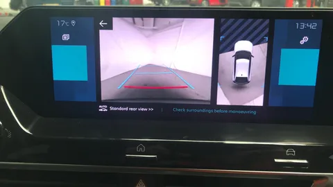 CITROEN C4 100kW Shine Plus 50kWh Auto