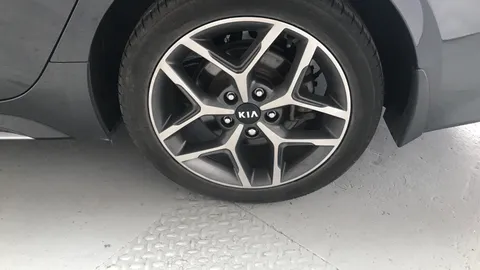 KIA PRO CEED 1.5T GDi ISG GT-Line DCT