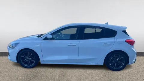 FORD FOCUS 1.0 EcoBoost 125 ST-Line Nav