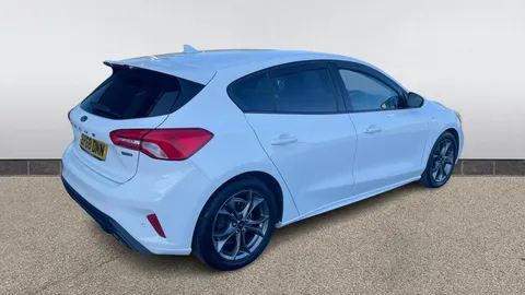 FORD FOCUS 1.0 EcoBoost 125 ST-Line Nav