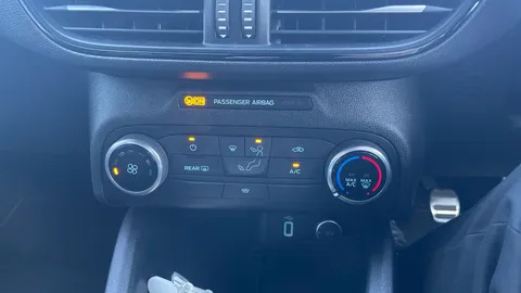 FORD FOCUS 1.0 EcoBoost 125 ST-Line Nav