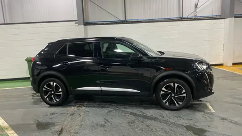 PEUGEOT 2008 100kW GT 50kWh Auto