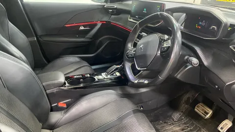 PEUGEOT 2008 100kW GT 50kWh Auto