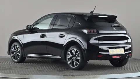 PEUGEOT 208 1.2 PureTech 100 GT EAT8