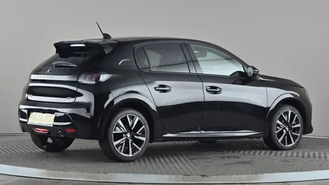 PEUGEOT 208 1.2 PureTech 100 GT EAT8