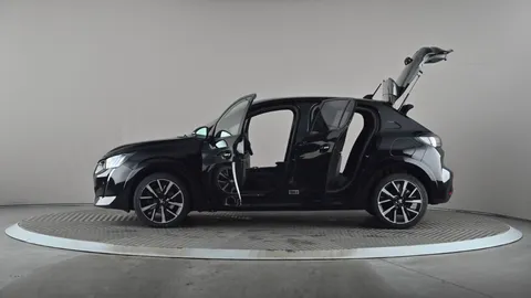 PEUGEOT 208 1.2 PureTech 100 GT EAT8