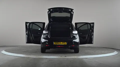 PEUGEOT 208 1.2 PureTech 100 GT EAT8