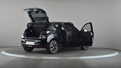 PEUGEOT 208 1.2 PureTech 100 GT EAT8