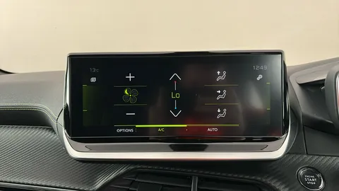 PEUGEOT 208 1.2 PureTech 100 GT EAT8