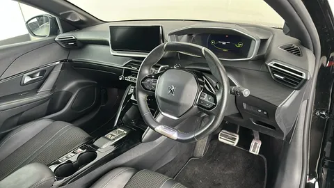 PEUGEOT 208 1.2 PureTech 100 GT EAT8