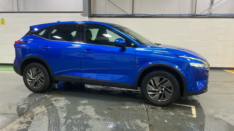 NISSAN QASHQAI 1.3 DiG-T MH Acenta Premium