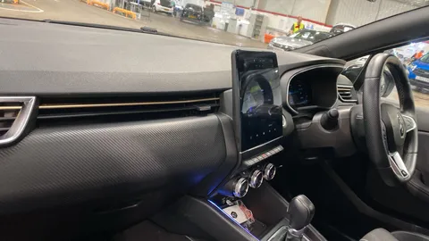 RENAULT CLIO 1.6 E-TECH full hybrid 145 Engineered Auto