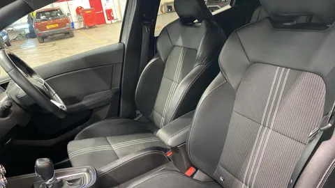 RENAULT CLIO 1.6 E-TECH full hybrid 145 Engineered Auto