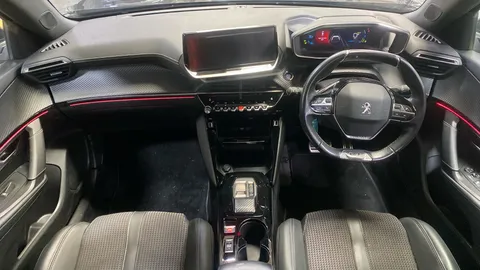 PEUGEOT 2008 100kW GT 50kWh Auto