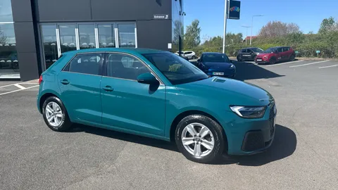 AUDI A1 30 TFSI Technik S Tronic