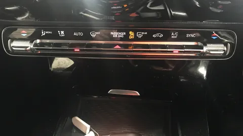 MERCEDES-BENZ A CLASS A180 AMG Line Executive Auto