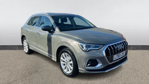 AUDI Q3 35 TFSI Sport