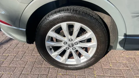 AUDI Q3 35 TFSI Sport