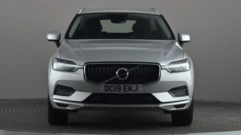 VOLVO XC60 2.0 T5 [250] Momentum Geartronic