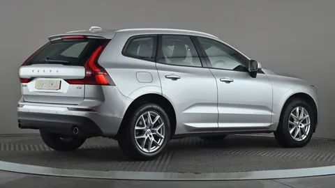 VOLVO XC60 2.0 T5 [250] Momentum Geartronic