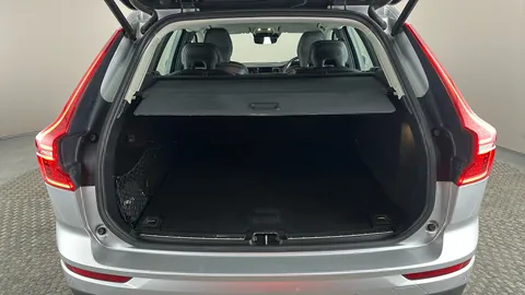 VOLVO XC60 2.0 T5 [250] Momentum Geartronic