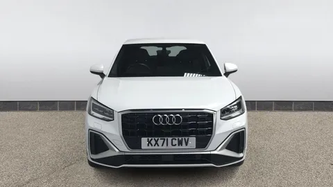 AUDI Q2 35 TFSI S Line
