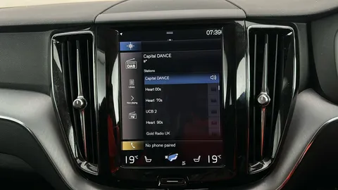 VOLVO XC60 2.0 T5 [250] Momentum Geartronic