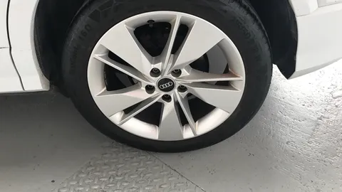 AUDI Q2 35 TFSI S Line