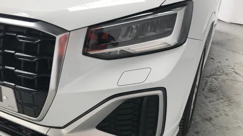 AUDI Q2 35 TFSI S Line