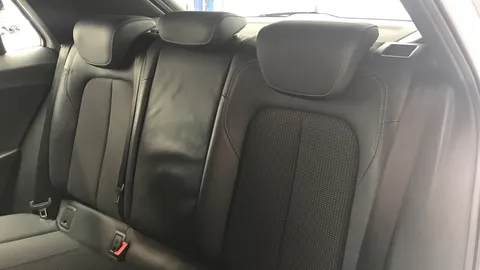 AUDI Q2 35 TFSI S Line