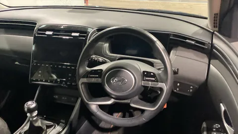 HYUNDAI TUCSON 1.6 TGDi SE Connect 2WD