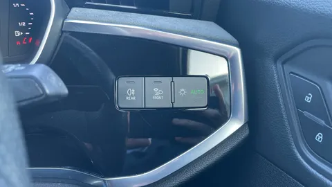 AUDI Q3 35 TFSI S Line