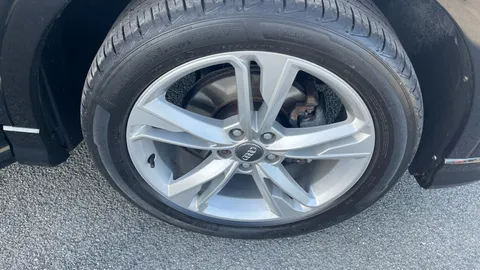 AUDI Q3 35 TFSI S Line